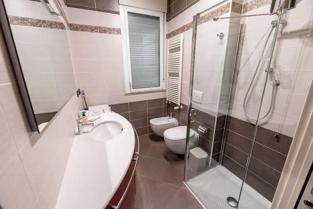 Suite Mina Central Apartment Bologna